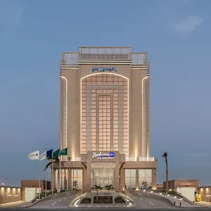 Radisson Blu Hotel, Corniche Hotel