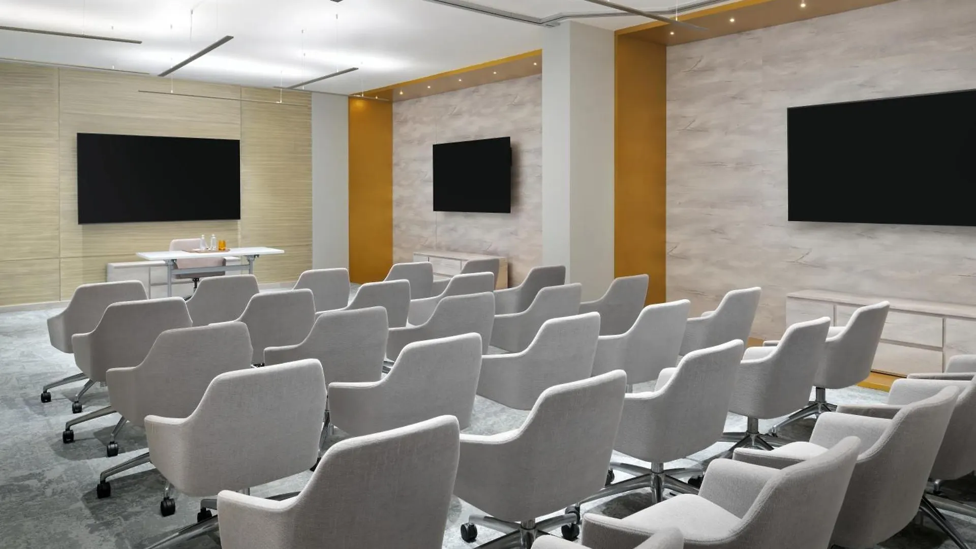 Moevenpick Hotel Tahlia Jeddah Saudi Arabia