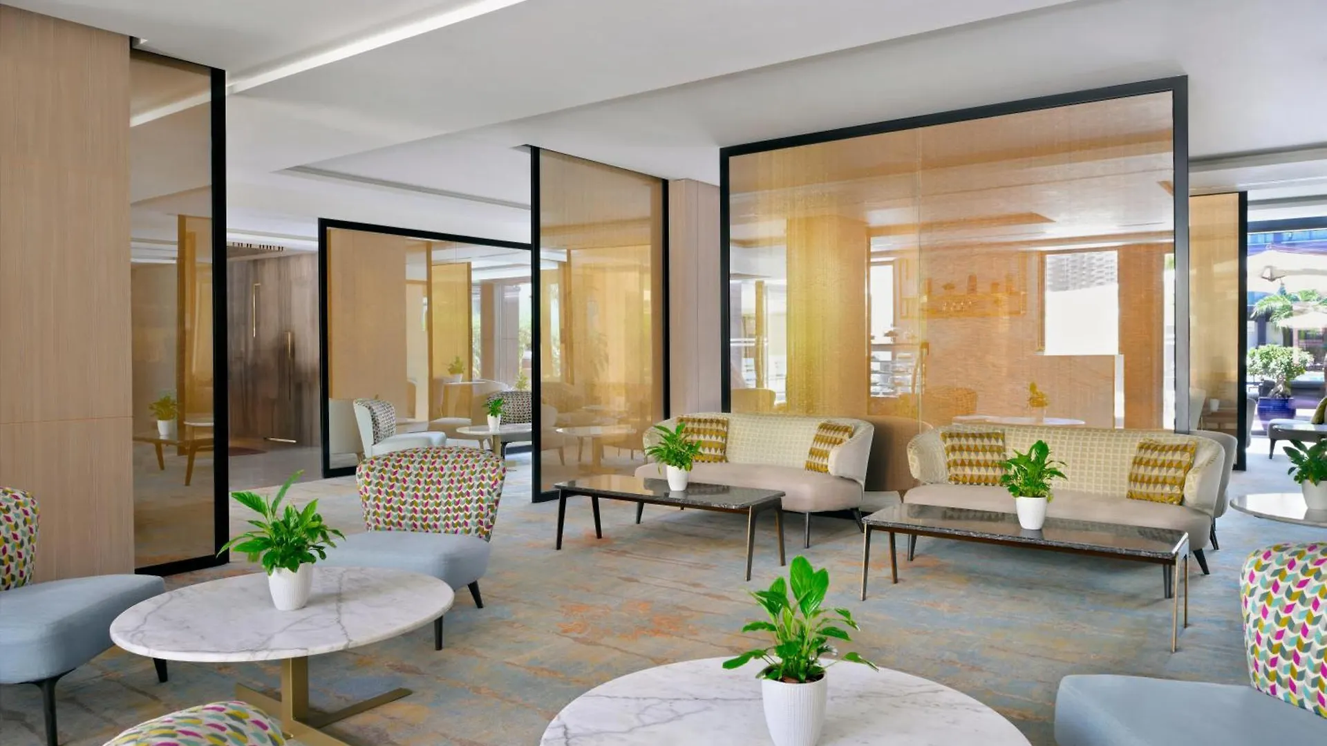Moevenpick Hotel Tahlia Jeddah