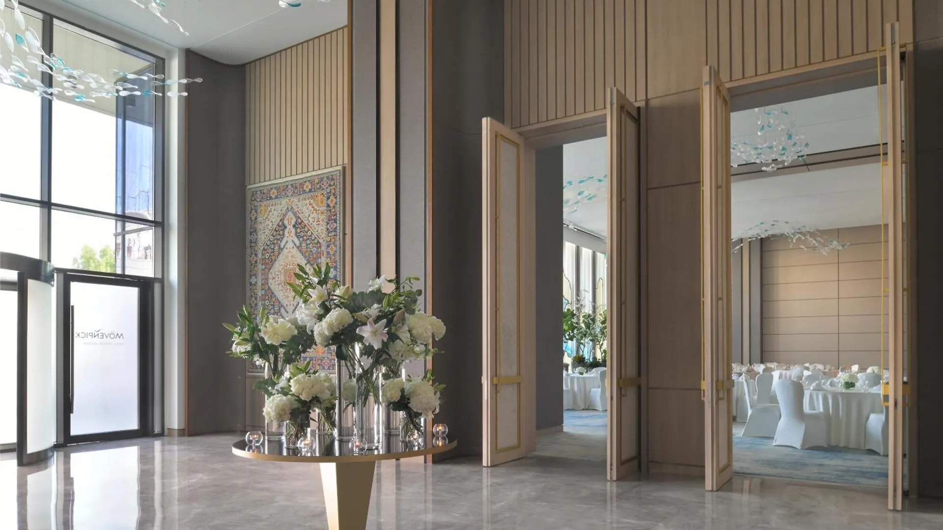 Moevenpick Hotel Tahlia Jeddah 5*,