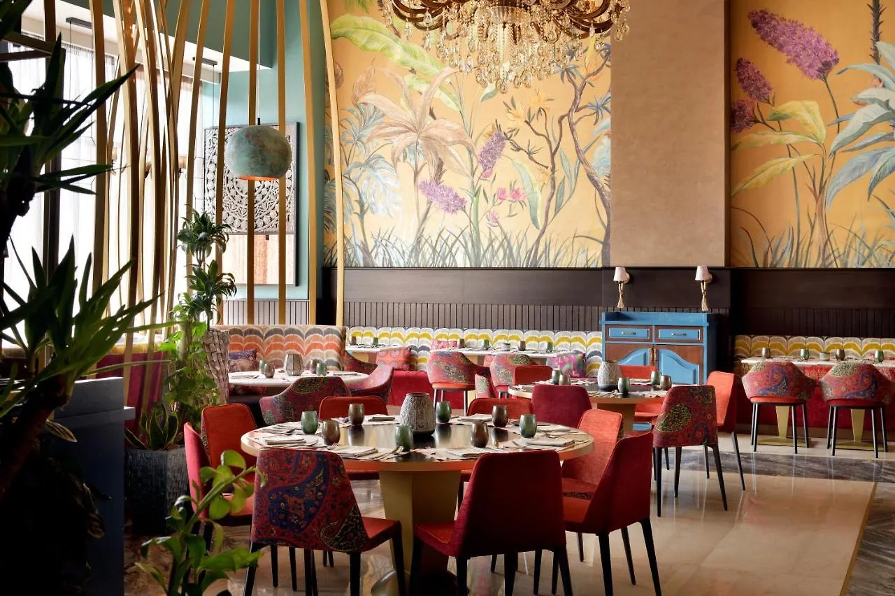 Moevenpick Hotel Tahlia Jeddah