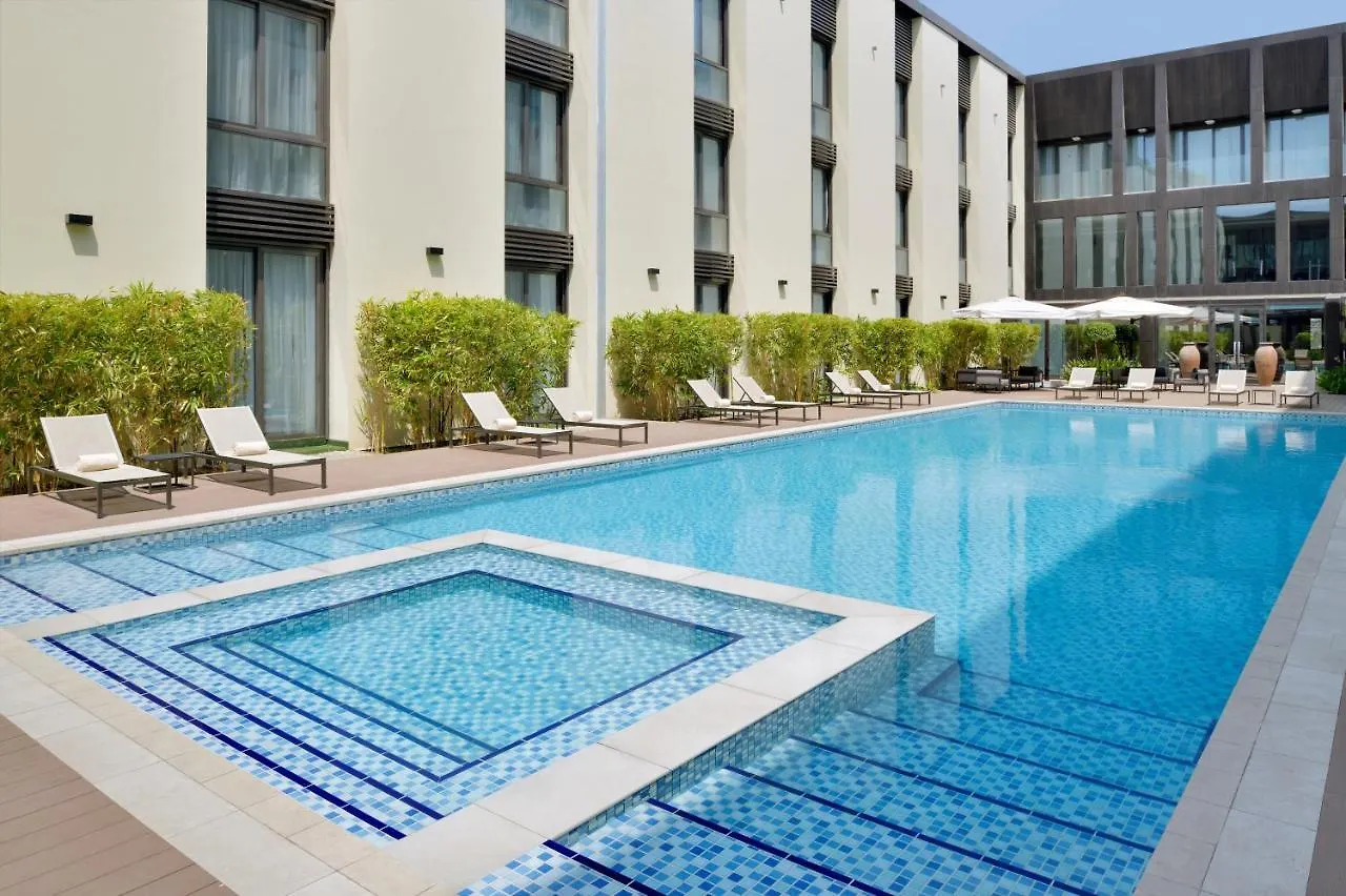 Moevenpick Hotel Tahlia Jeddah 5*,