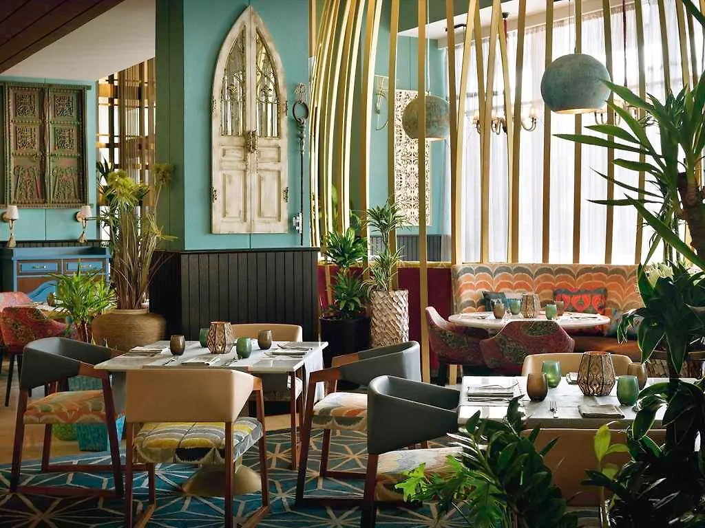 Moevenpick Hotel Tahlia ג'דה